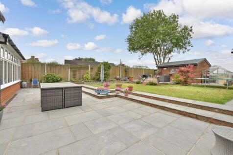 Patio / Decking