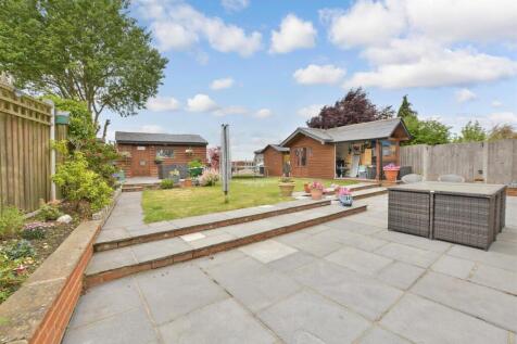 Patio / Decking