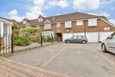 Driveway/Parking