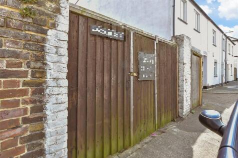 Driveway/Parking