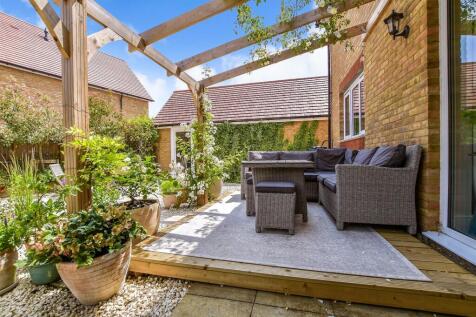 Patio / Decking