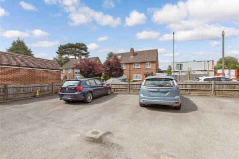 Driveway/Parking