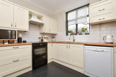 Kitchen / Breakfast Room