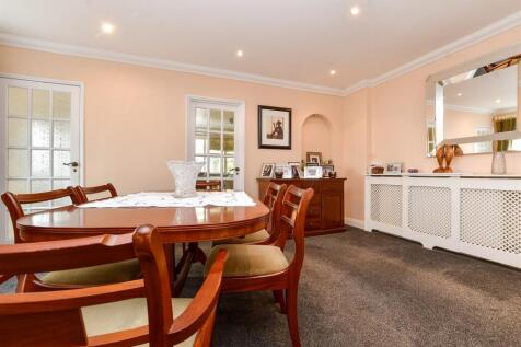 Lounge/Diner