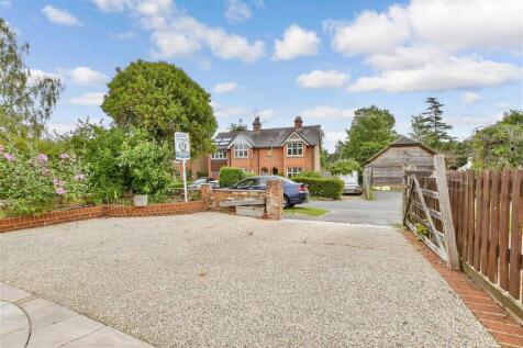 Driveway/Parking