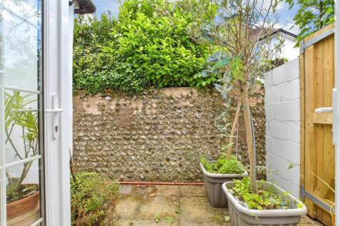 External Lifestyle Photograph