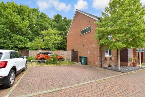 Driveway/Parking