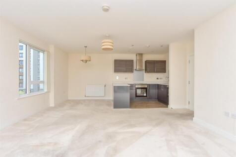 Kitchen/ Living Area