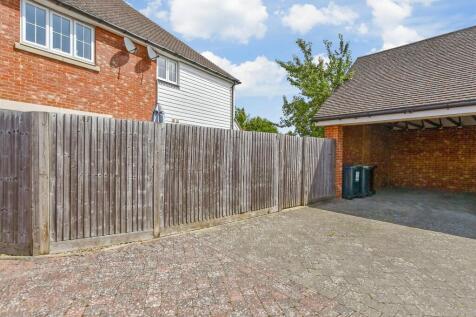 Driveway/Parking