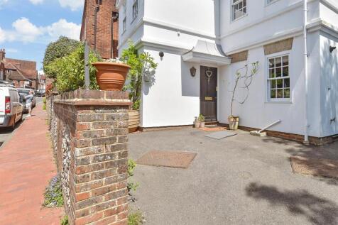 Driveway/Parking