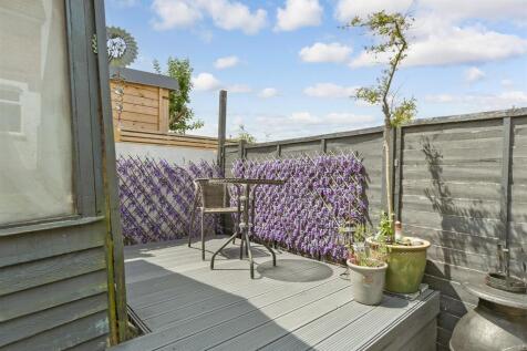Patio / Decking