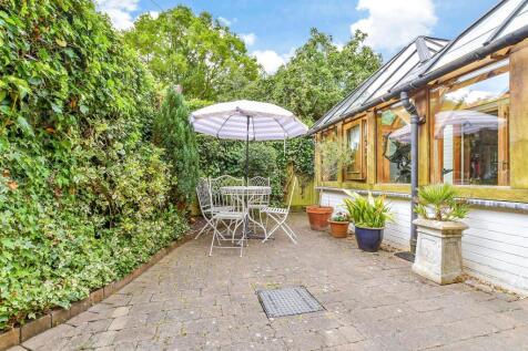 Patio / Decking