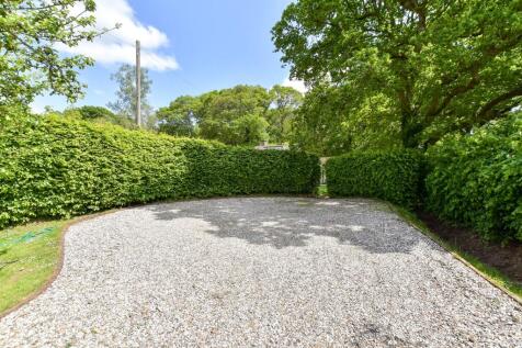 Driveway/Parking