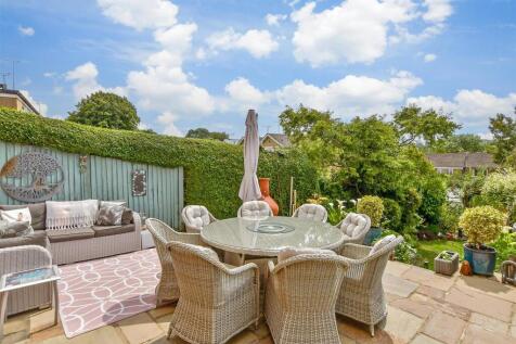 Patio / Decking