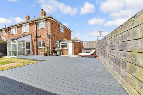 Patio / Decking
