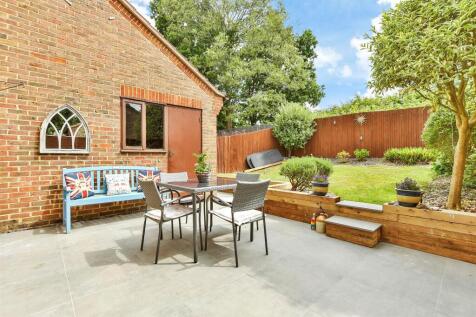 Patio / Decking