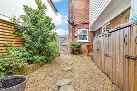 Patio / Decking