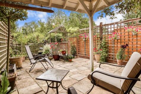 Patio / Decking