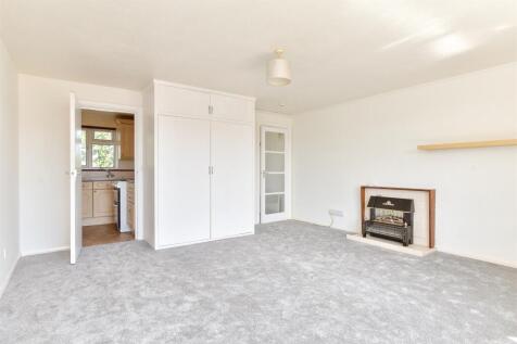 Lounge/ Bedroom
