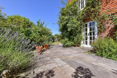 Patio / Decking