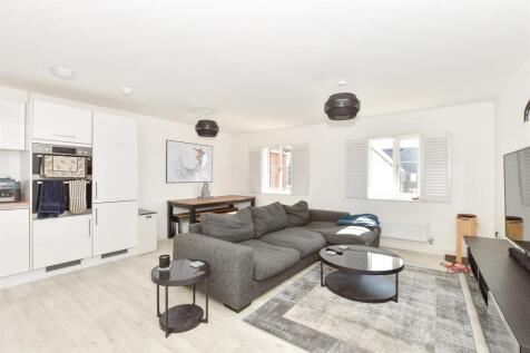 Kitchen/ Living/Dining Room