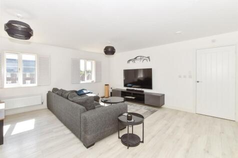 Kitchen/ Living/Dining Room