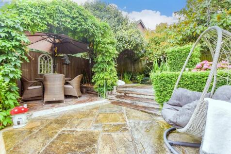 Patio / Decking