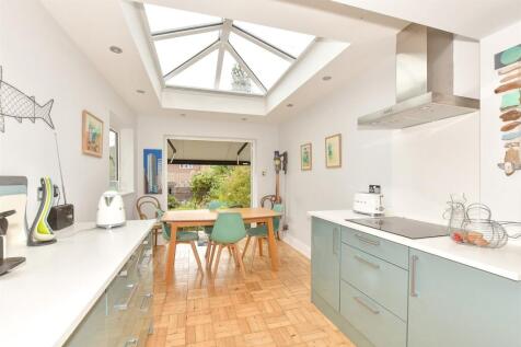 Kitchen/ Diner