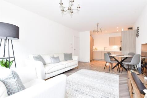 Kitchen/Lounge/Dining Area