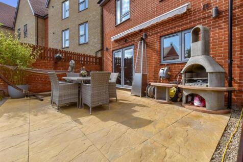 Patio / Decking