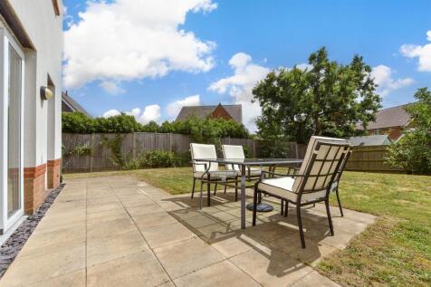 Patio / Decking
