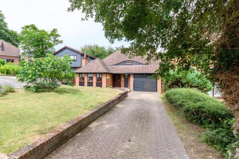 Driveway/Parking