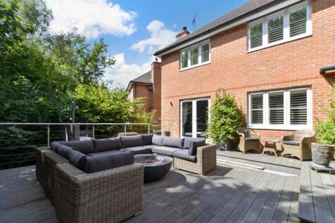 Patio / Decking