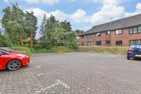 Driveway/Parking