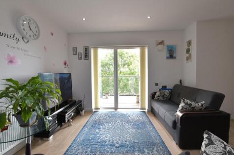 Lounge/Kitchen /Dining Room