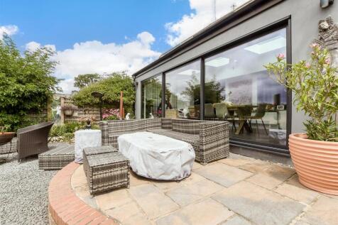Patio / Decking
