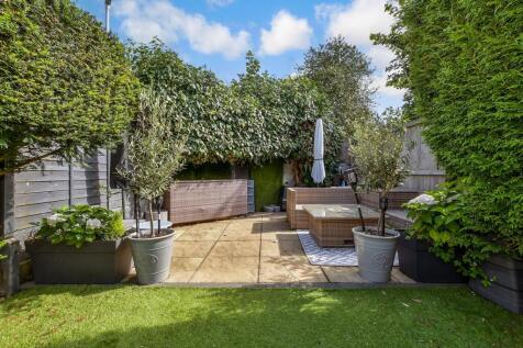 Patio / Decking