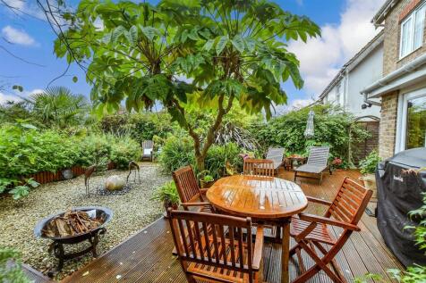 Patio / Decking