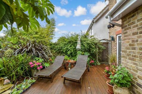 Patio / Decking