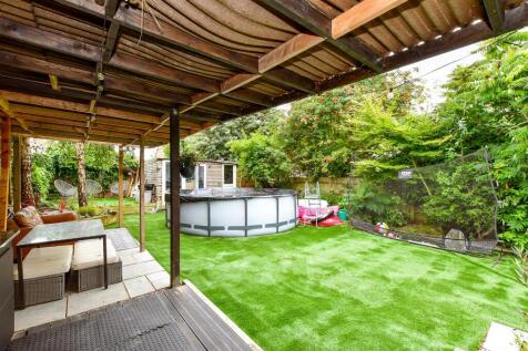 External Lifestyle Photograph