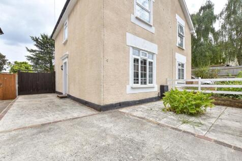 Driveway/Parking
