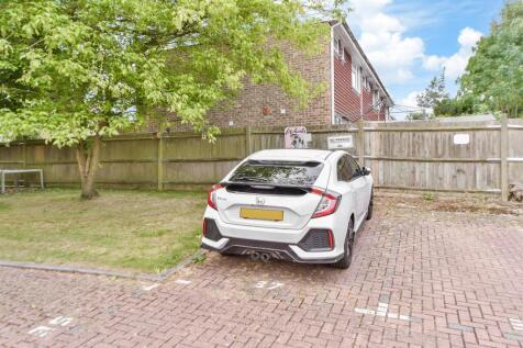 Driveway/Parking
