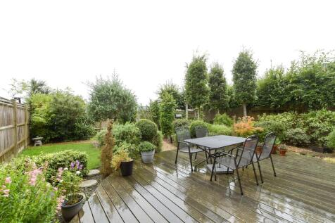 Patio / Decking