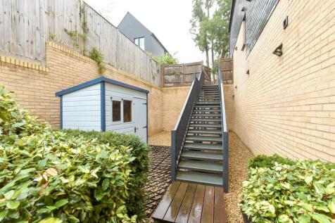 External Lifestyle Photograph