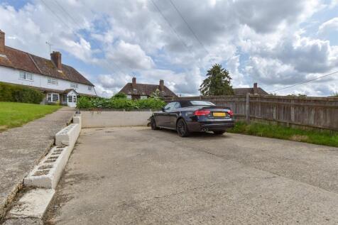 Driveway/Parking