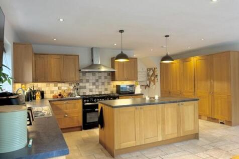 Kitchen/Dining/Family Room 1