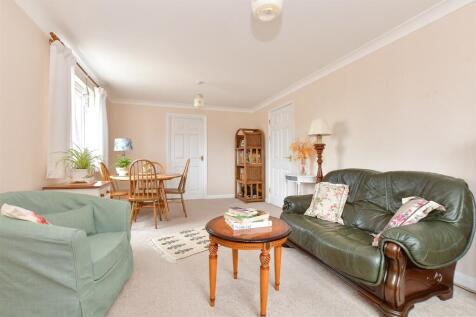 Lounge/ Dining Room