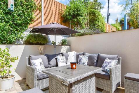 Patio / Decking
