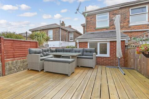 Patio / Decking