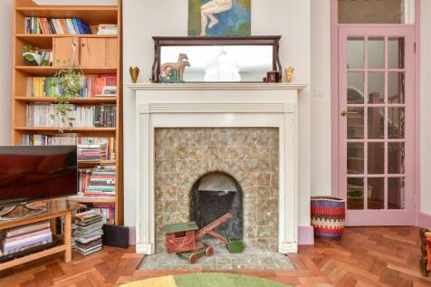 Internal Feature